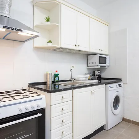 Apartment Home2book Charming With Interior Patio