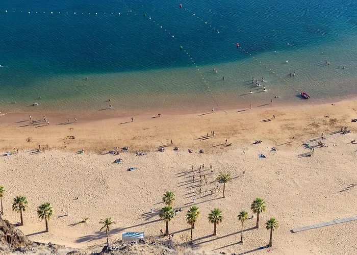 Appartement Home2book Charming With Interior Patio *