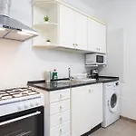 アパート Home2book Charming With Interior Patio